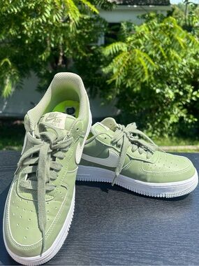 Nike Low-Top Sage Green & White Air Force Sneakers